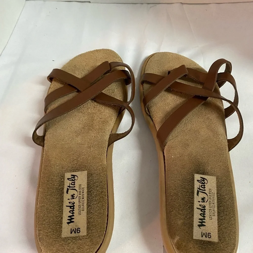 Made in Italy Sandals Size 9 M (FH)
